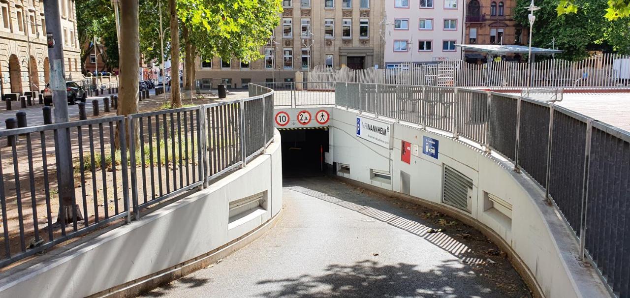 Gemuetliches Privatzimmer In Mannheims Stadtmitte Buitenkant foto